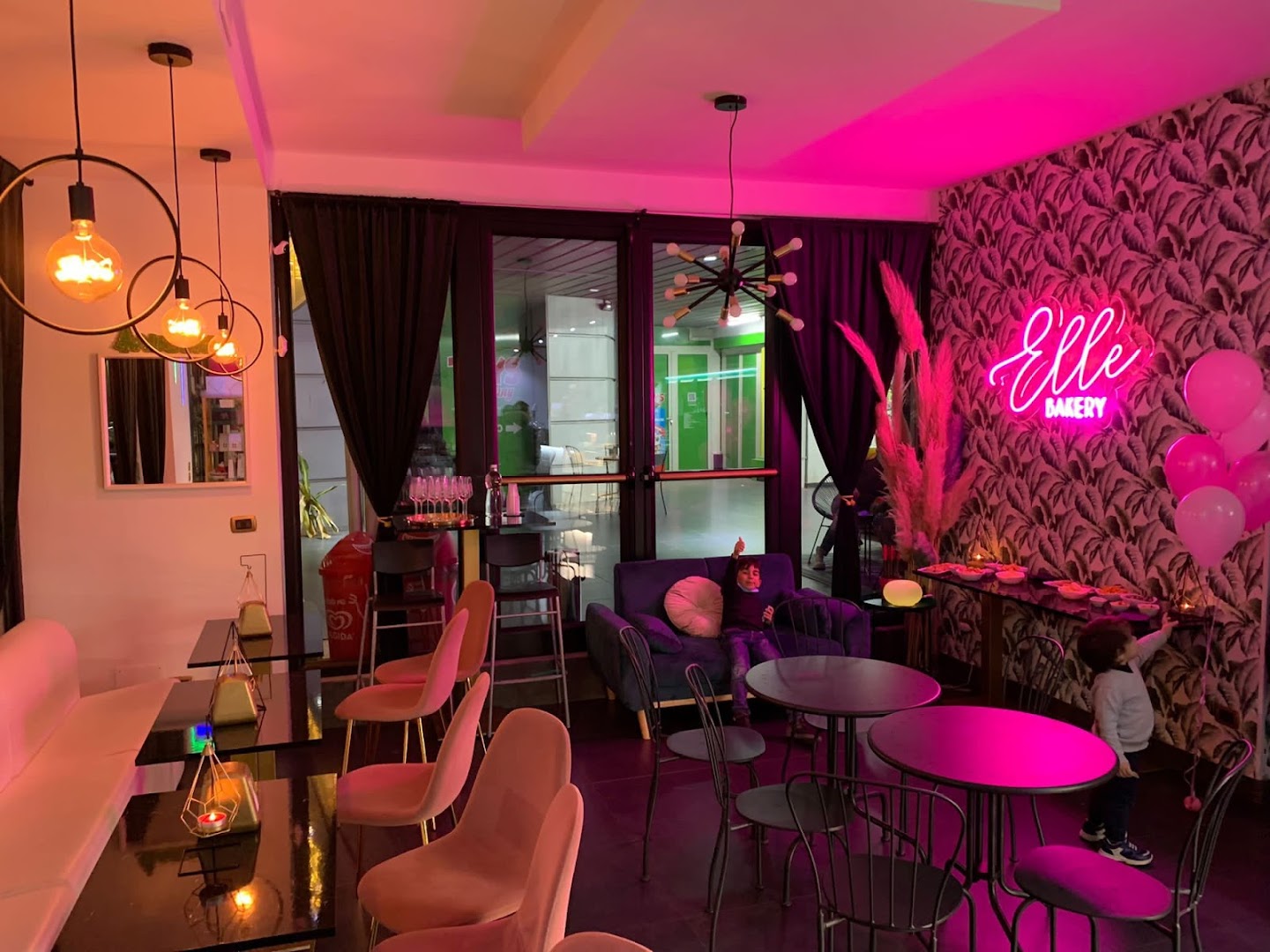 Elle Bakery · Foto 1
